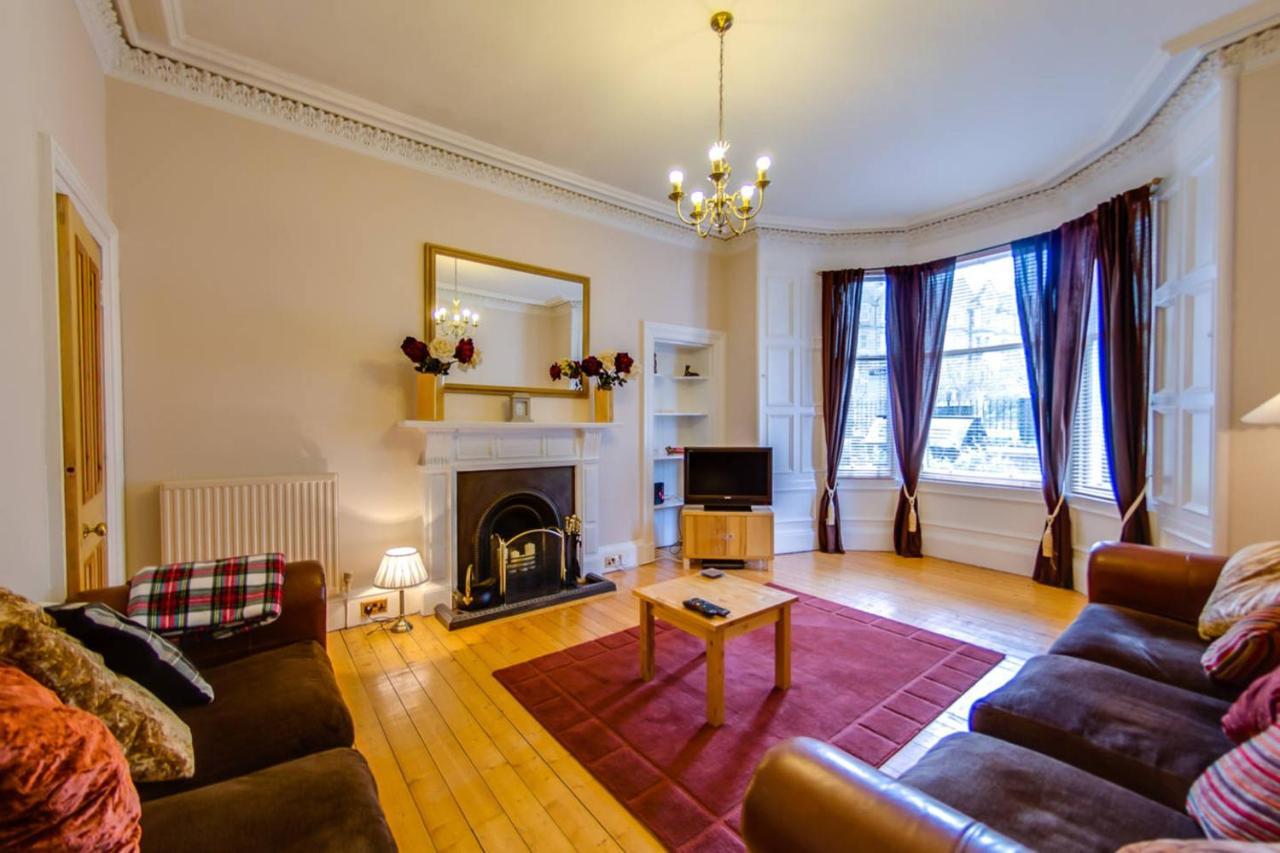 Joivy Spacious Next To The Meadows Edimburgo