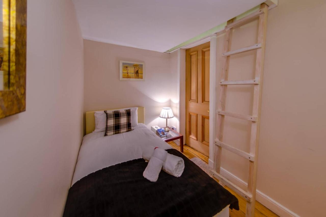 Joivy Spacious Next To The Meadows Эдинбург