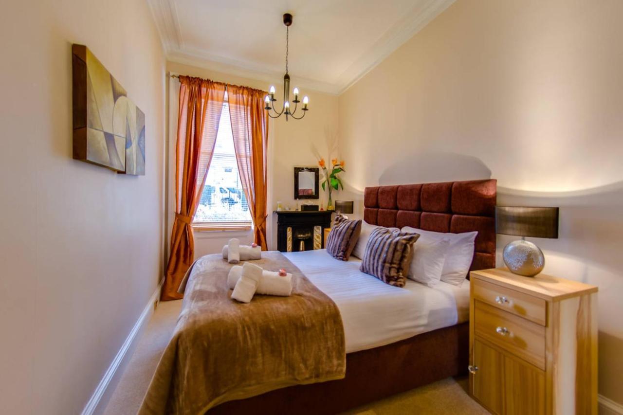 Apartamento Joivy Spacious Next To The Meadows Edimburgo
